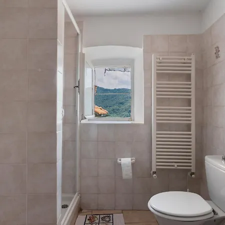 Casa Luciana Castelnuovo *