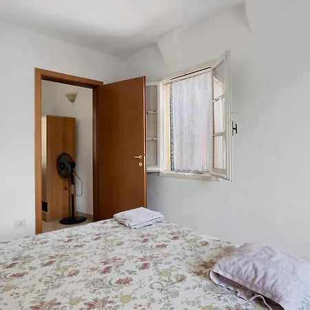 Casa Luciana Castelnuovo בית נופש *