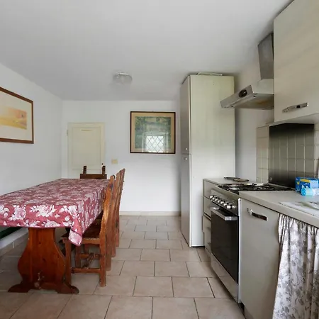 Casa Luciana Castelnuovo *